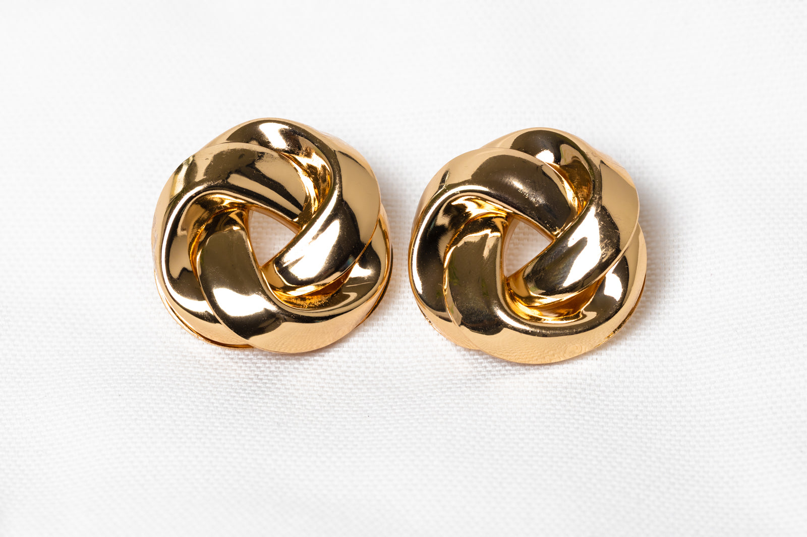 Gold Hollow Knot Earrings – 14K Gold Plated Spiral Studs